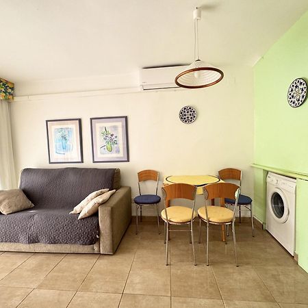 Apartsalou Penedes المظهر الخارجي الصورة